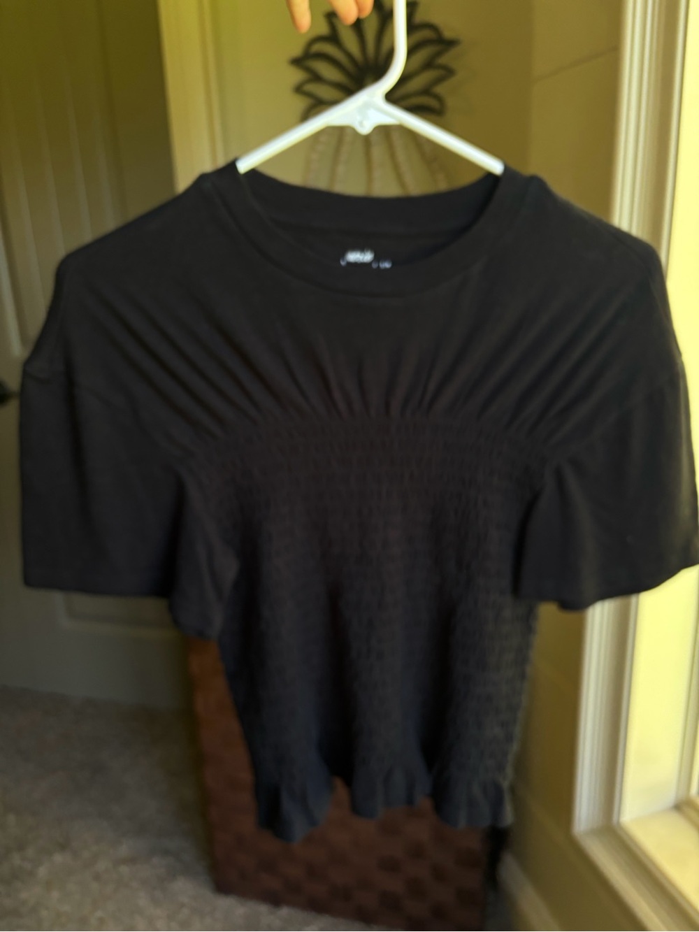 Smocked Black Women's Short Sleeve Tee, clothes